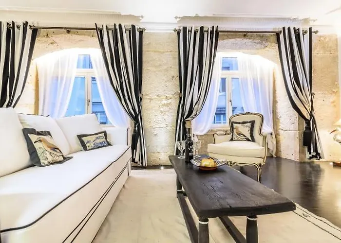 アパート Guestready - Luxury At Lisbon's Downtown リスボン